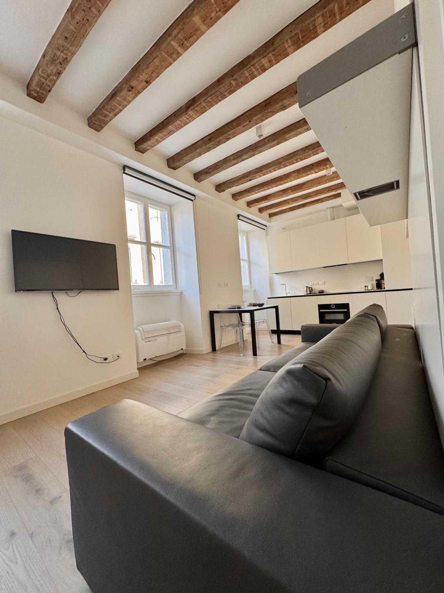 Gold'S House Apartment Триест Екстериор снимка