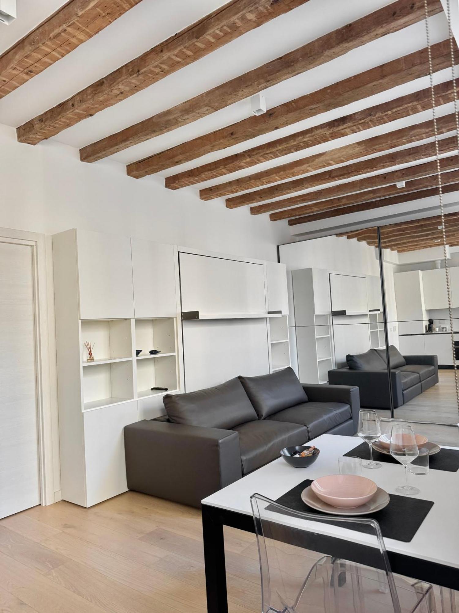 Gold'S House Apartment Триест Екстериор снимка