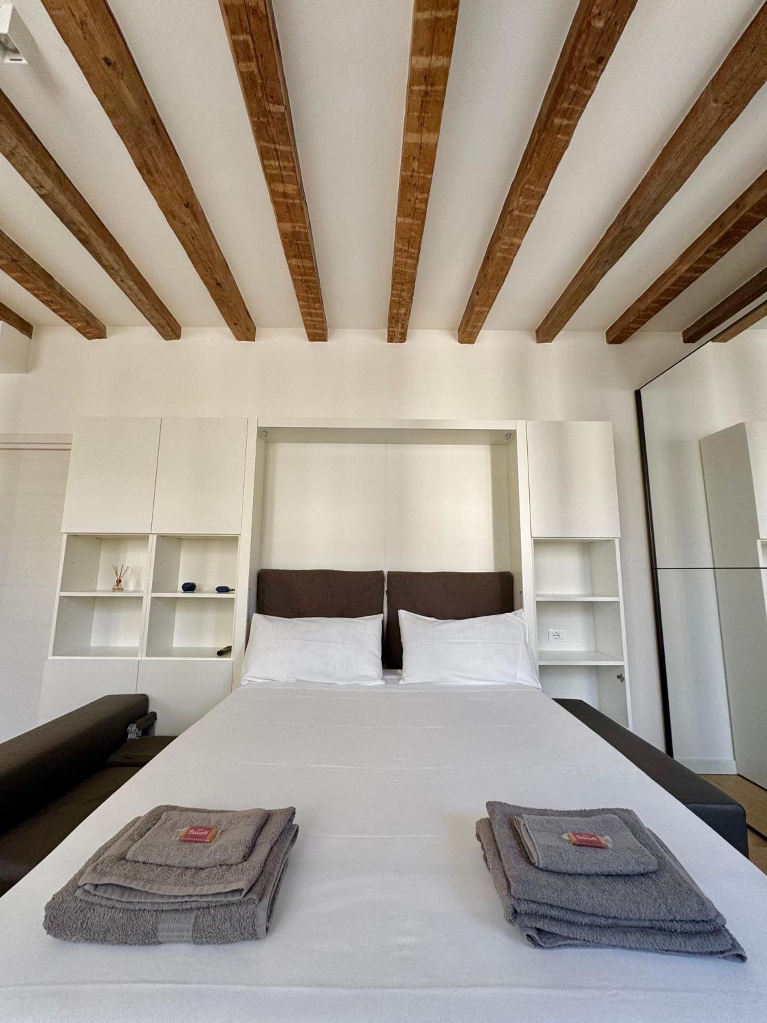 Gold'S House Apartment Триест Екстериор снимка