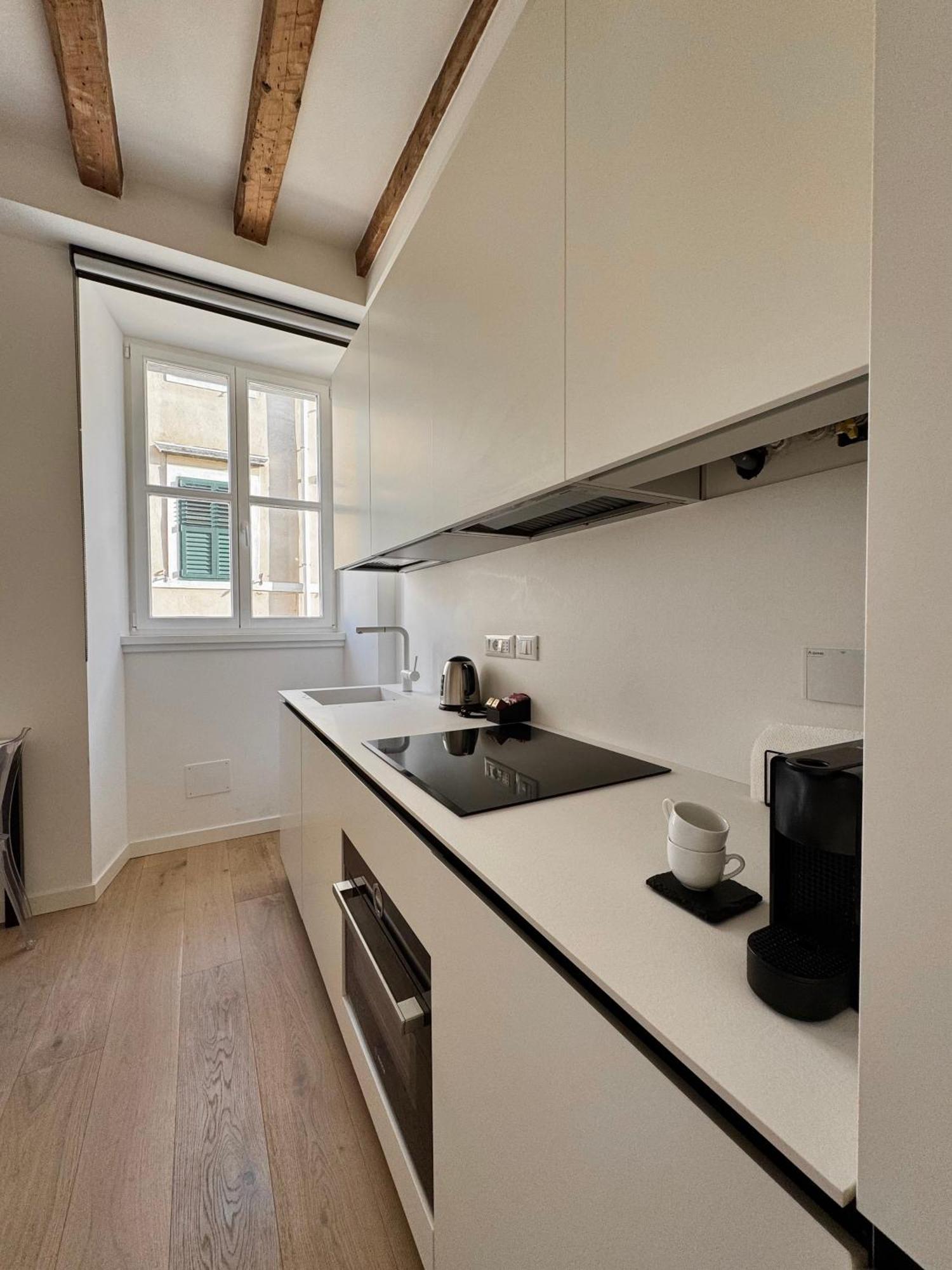 Gold'S House Apartment Триест Екстериор снимка